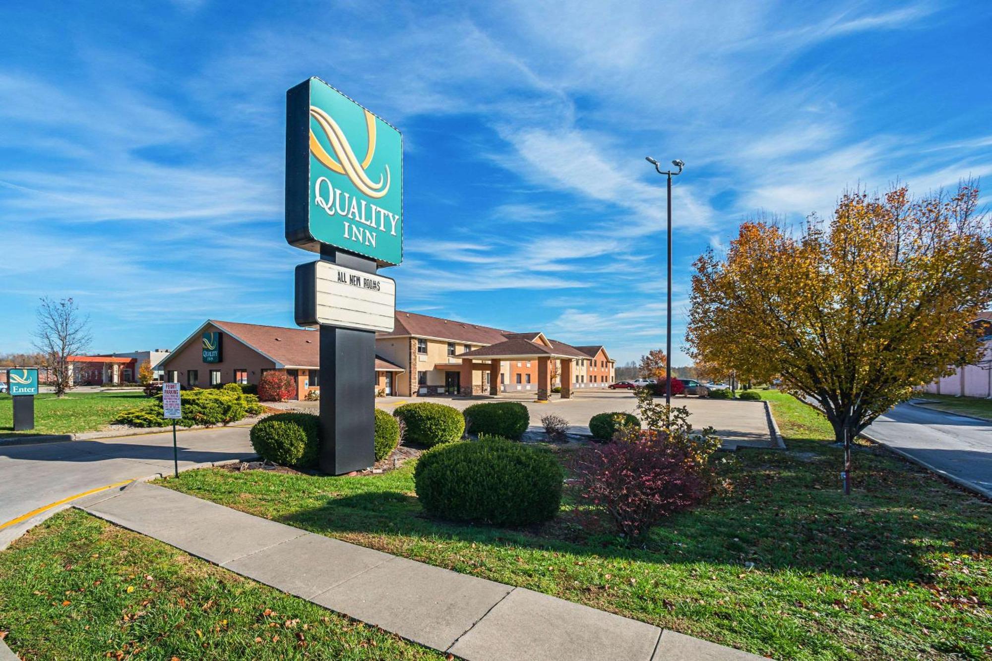 Quality Inn Carbondale University Area Exteriör bild