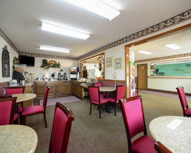 Quality Inn Carbondale University Area Exteriör bild