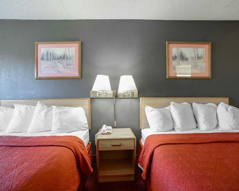 Quality Inn Carbondale University Area Exteriör bild