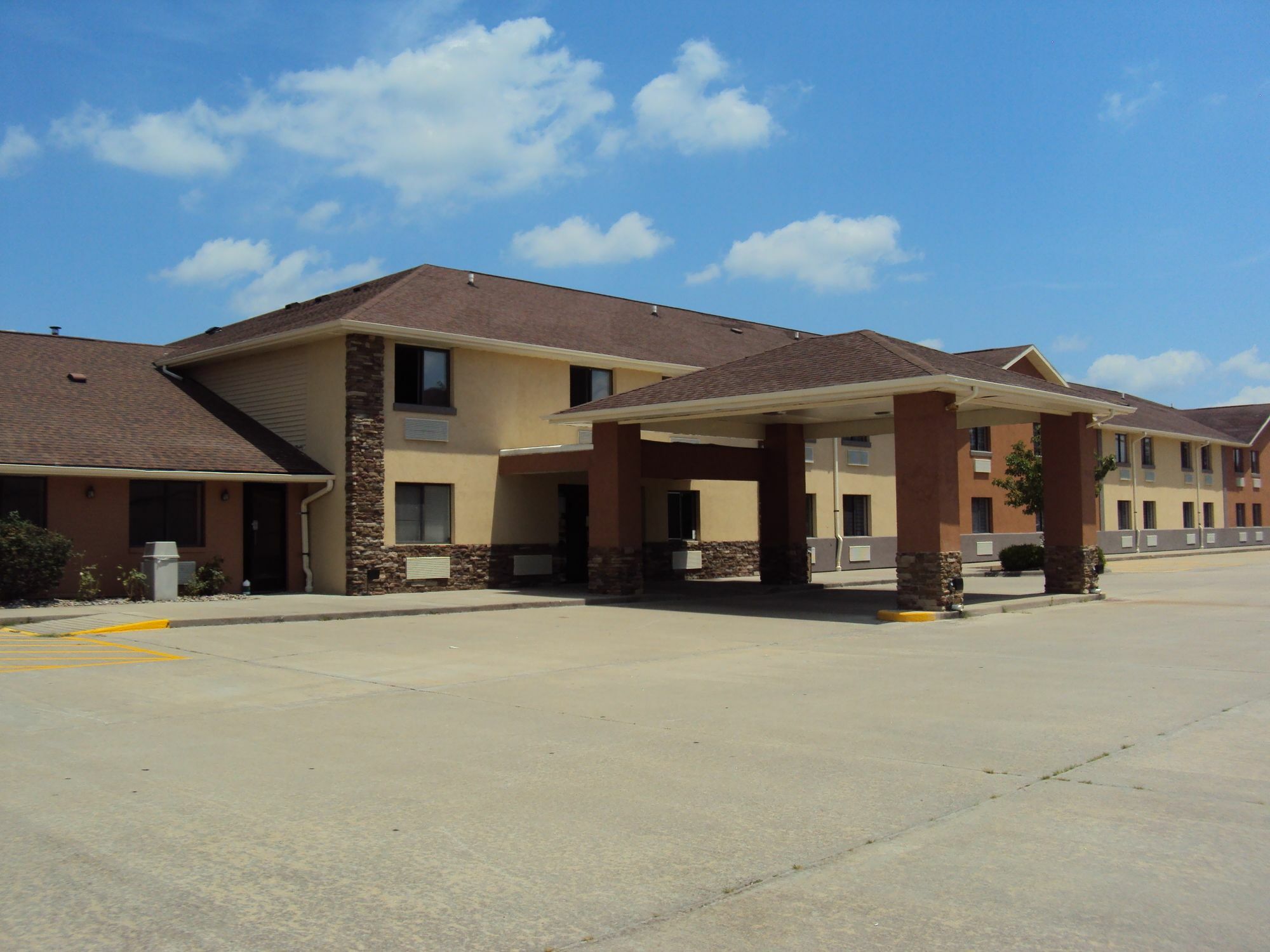 Quality Inn Carbondale University Area Exteriör bild